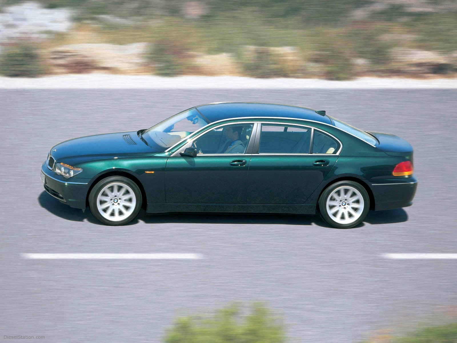 BMW 7 Series (2002)